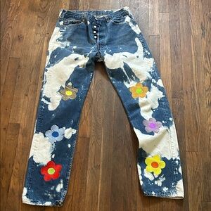 Levi's Classic Blue Denim Jeans